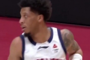 6次失误略多！威金顿19中10拿下24分4板8助2断1帽