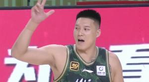 不浪费机会！曾繁日5中5高效拿下10分5板2助1断