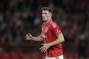 英媒：切尔西今夏想买新中场，有意埃利奥特·安德森、梅努和沃顿