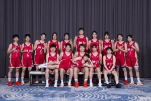 万济圆:今年很困难 全华班阵容 我们也有自己的心气 没想过放弃