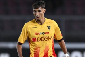 邮报:拉塞尔斯考虑转会西汉姆,纽卡考察莱切21岁中卫加布里埃尔