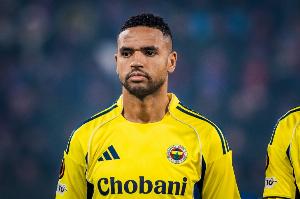 德天空:诺丁汉森林加入恩内斯里争夺战 埃弗顿已提交租借报价