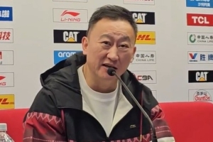 刘维伟:乔丹·米奇非常累 队中国产内线状态较差 目前大外援难找