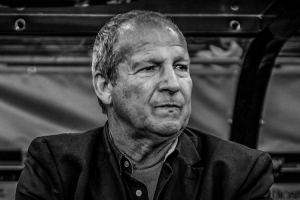 半场0-4全场5-4,皮雷回忆库尔比斯98年带队逆转:他深信不疑