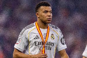 10年生涯9位主帅！姆巴佩历任主教练：安帅、阿隆索、图赫尔在列