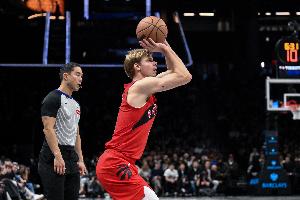 迪克：我的角色发生改变努力去适应 自己在末段的表现成长了很多