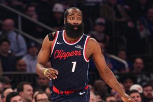 船记：哈登一直想要2年8000万全额保障合同 快船不想合同超过27年