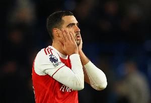 父亲:梅里诺恢复时间不确定,此类伤病几乎没有参考案例