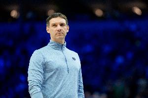 戴格诺特:我们下半场防守做得不错 能从比赛中吸取积极的东西