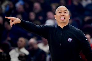 缺少控卫！快船本场出现24次失误 被骑士利用失误得到47分