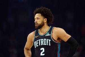 爆冷不敌东部倒二奇才!张佳玮:活塞决定要榨干坎宁安?