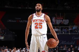 得分全场最高！米卡尔·布里奇斯16投7中&罚球3中2 得19分1板2助