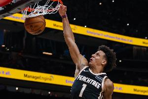 杰伦·约翰逊本季10次单场至少30分5板5助 联盟锋线第2多仅次字母