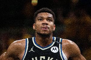 考辛斯：我是个直来直去的人 一向有话直说 真不懂字母到底想怎样