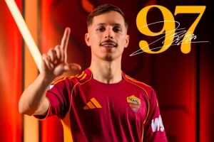 萨拉戈萨：很高兴为罗马首秀，希望我们赢得很多比赛并实现目标