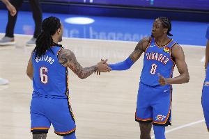 杰伦威：队友们都支持我 能待在这样一群队友身边 真的太棒了